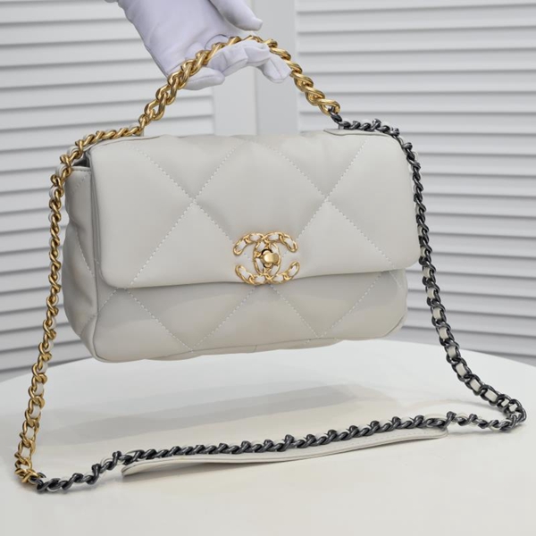 シャネルバッグ細部ディテール